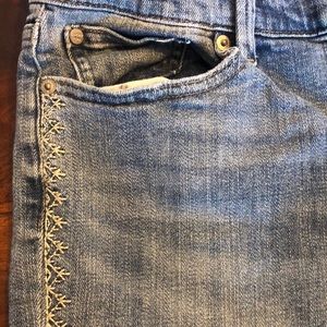 Lucky Capri jeans - super soft with embroidery